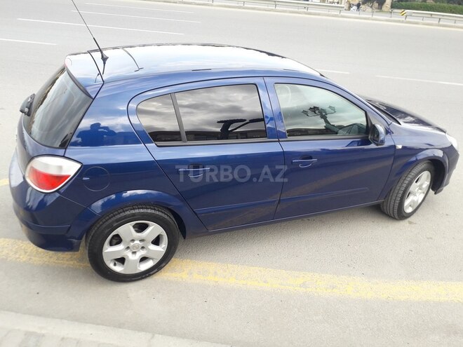 Opel Astra 2006, 260,000 km - 1.4 l - Bakı