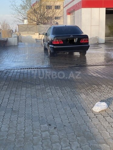 Mercedes E 320 2000, 337,000 km - 3.2 l - Gəncə