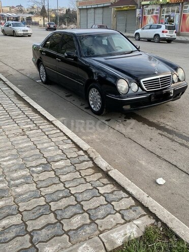 Mercedes E 320 2000, 337,000 km - 3.2 l - Gəncə
