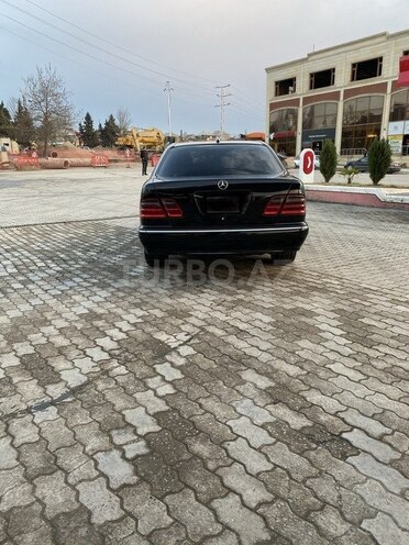 Mercedes E 320 2000, 337,000 km - 3.2 l - Gəncə
