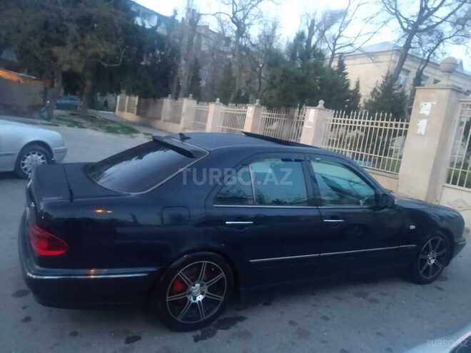 Mercedes E 220 1998, 368,000 km - 2.2 l - Bakı