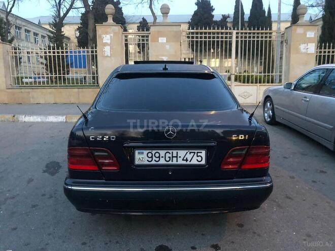 Mercedes E 220 1998, 368,000 km - 2.2 l - Bakı