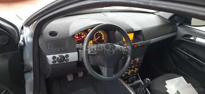 Opel Astra 2006, 236,756 km - 0.2 l - Tovuz