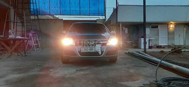 Opel Astra 2006, 236,756 km - 0.2 l - Tovuz