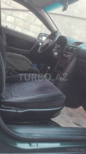 Opel Astra 2001, 290,000 km - 2.0 л - Bakı