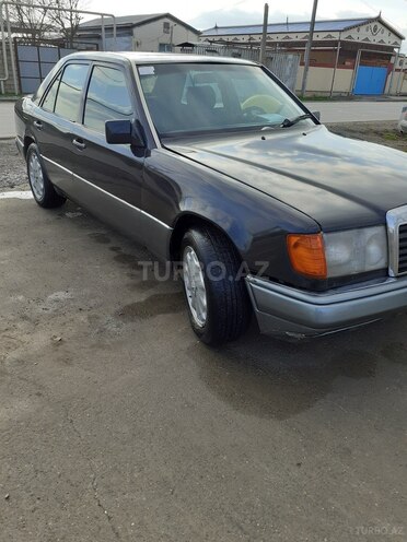 Mercedes 200 1991, 250,475 km - 2.0 l - İmişli