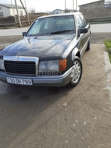 Mercedes 200 1991, 250,475 km - 2.0 l - İmişli