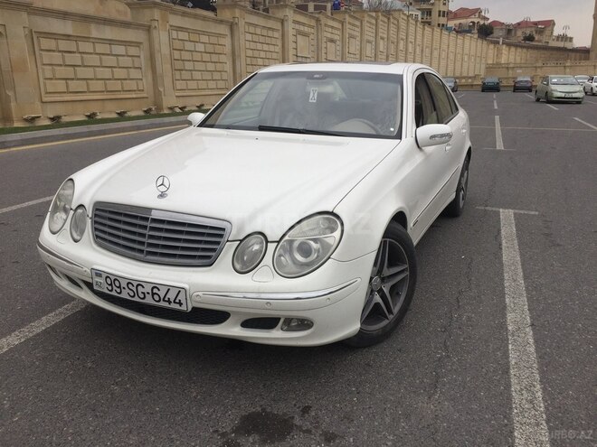 Mercedes E 240 2003, 317,000 km - 2.6 l - Bakı