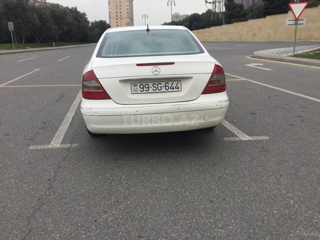 Mercedes E 240 2003, 317,000 km - 2.6 l - Bakı
