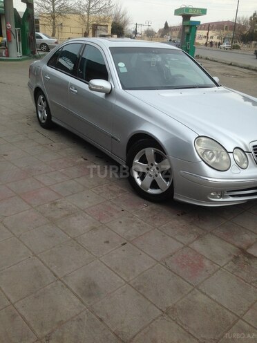 Mercedes E 270 2004, 292,678 km - 2.7 l - Goranboy
