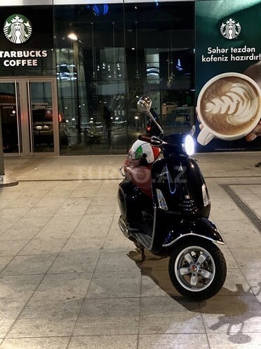 Vespa  2016, 9,000 km - 0.1 l - Bakı