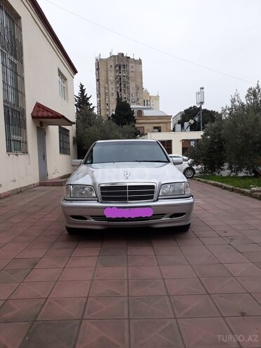 Mercedes C 240 1998, 258,125 km - 2.4 l - Bakı