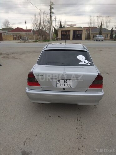 Mercedes C 230 2000, 284,000 km - 2.3 л - Bakı