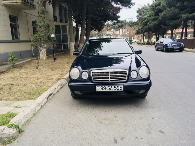 Mercedes E 200 1999, 348,000 km - 2.0 л - Bakı