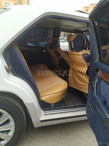 Mercedes E 220 1991, 235,235 km - 2.0 l - Bakı