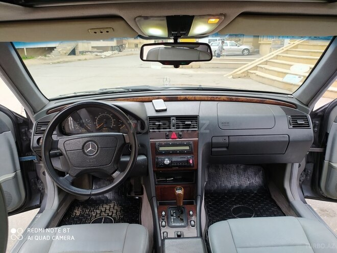 Mercedes C 230 1997, 289,635 km - 2.3 l - Bakı