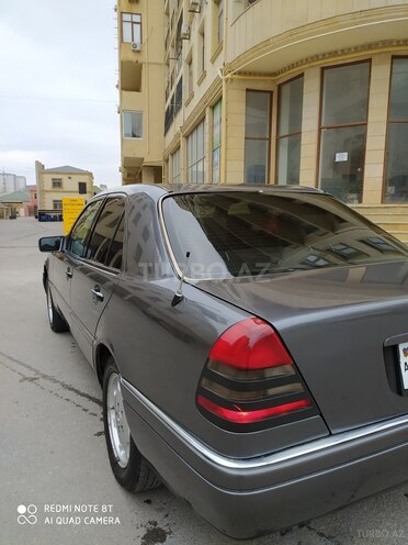 Mercedes C 230 1997, 289,635 km - 2.3 l - Bakı