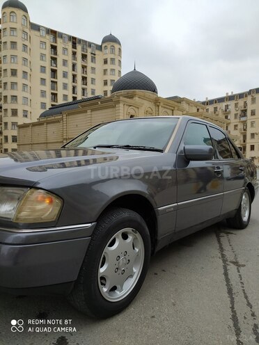 Mercedes C 230 1997, 289,635 km - 2.3 l - Bakı