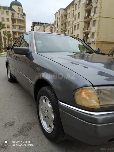 Mercedes C 230 1997, 289,635 km - 2.3 l - Bakı