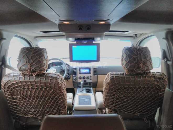 Nissan Armada 2004, 266,500 km - 5.6 л - Bakı