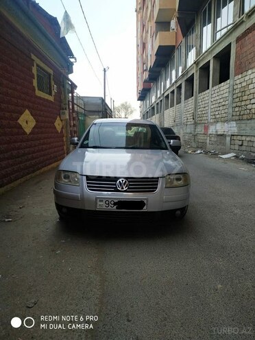 Volkswagen Passat 2001, 286,000 km - 1.8 l - Bakı