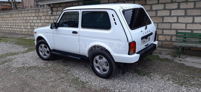 LADA (VAZ) Niva 2014, 86,000 km - 1.7 л - Xudat