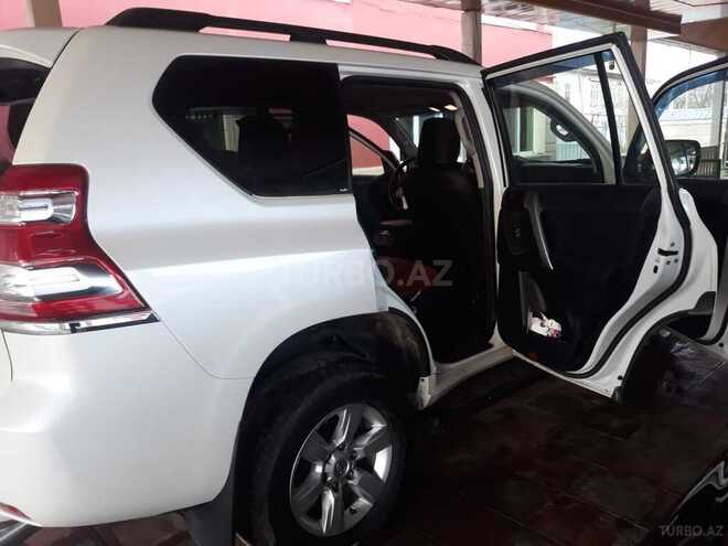 Toyota Prado 2015, 100,000 km - 2.7 l - Biləsuvar