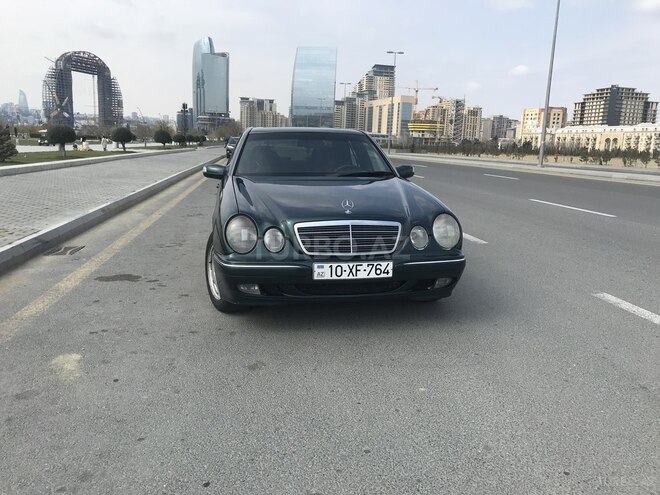 Mercedes E 230 1996, 321,000 km - 2.3 л - Bakı