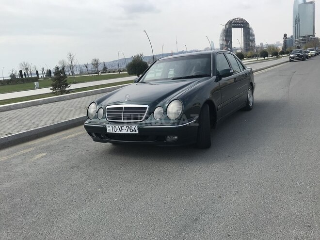 Mercedes E 230 1996, 321,000 km - 2.3 л - Bakı