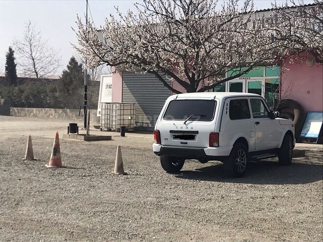 LADA (VAZ) Niva 2018, 33,500 km - 1.7 l - Şəmkir