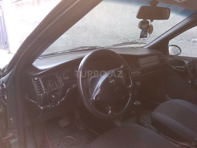 Opel Vectra 1995, 440,000 km - 1.6 l - Bakı