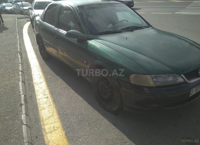 Opel Vectra 1995, 440,000 km - 1.6 l - Bakı