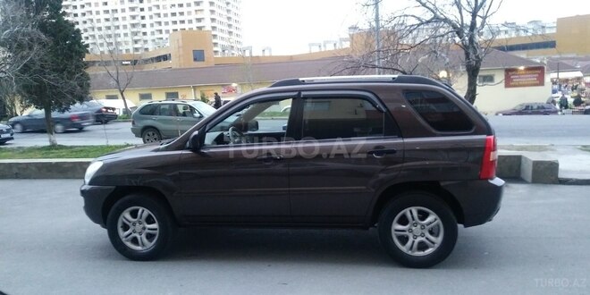 Kia Sportage 2006, 142,000 km - 2.7 л - Bakı