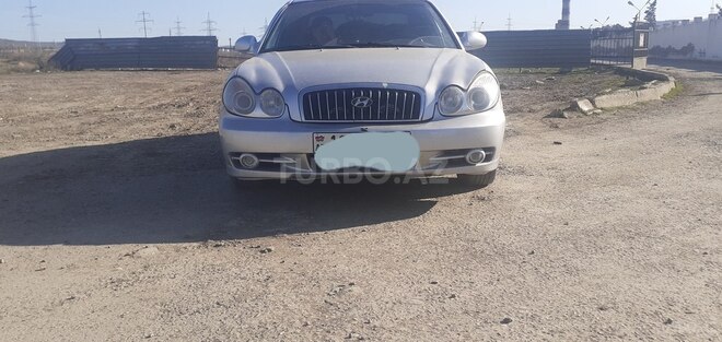 Hyundai Sonata 2004, 325,000 km - 2.0 l - Salyan