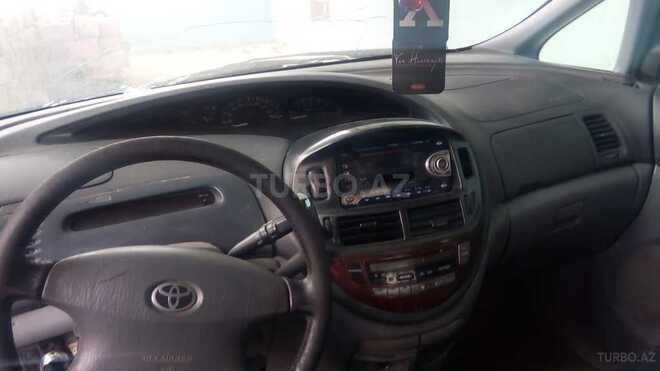 Toyota Previa 2000, 524,708 km - 0.3 л - Salyan