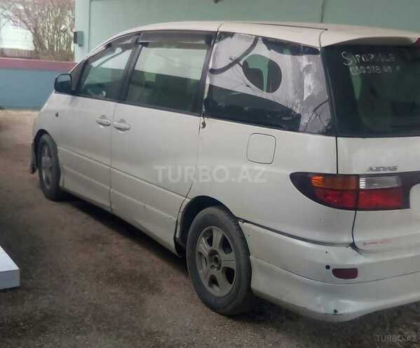 Toyota Previa 2000, 524,712 km - 0.3 l - Salyan
