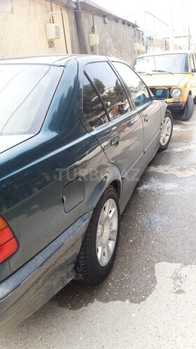 BMW 320 1995, 180,000 km - 0.2 l - Sumqayıt