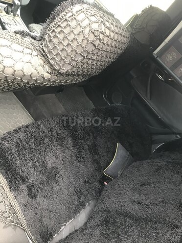 Mercedes E 240 1999, 249,000 km - 2.4 l - Qazax