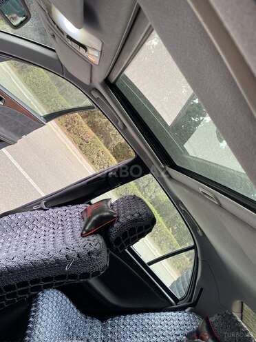 Mercedes E 240 1999, 283,000 km - 2.4 l - Bakı