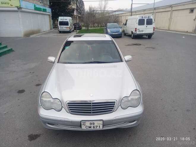 Mercedes C 240 2001, 220,000 km - 2.6 л - Bakı