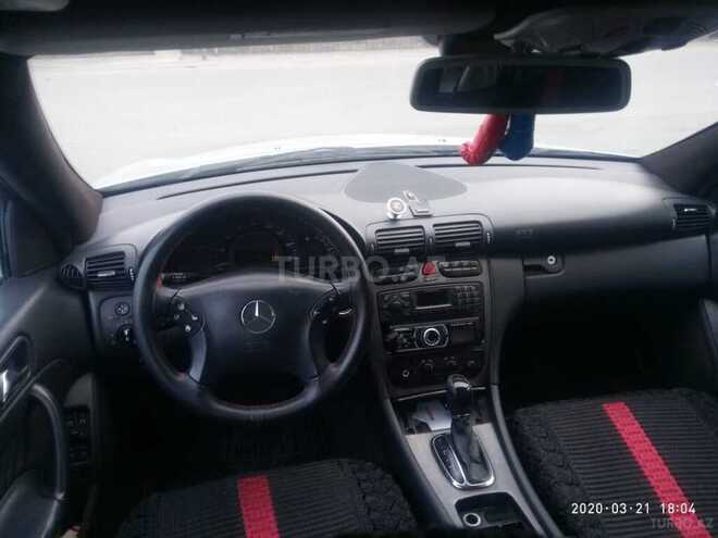 Mercedes C 240 2001, 220,000 km - 2.6 л - Bakı