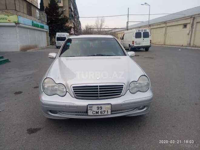 Mercedes C 240 2001, 220,000 km - 2.6 л - Bakı