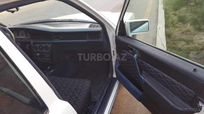 Mercedes 190 1992, 35,000 km - 0.2 l - Gəncə