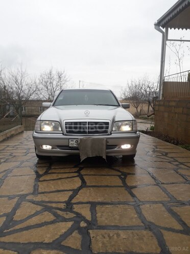 Mercedes C 180 1997, 233,000 km - 1.8 л - Bakı