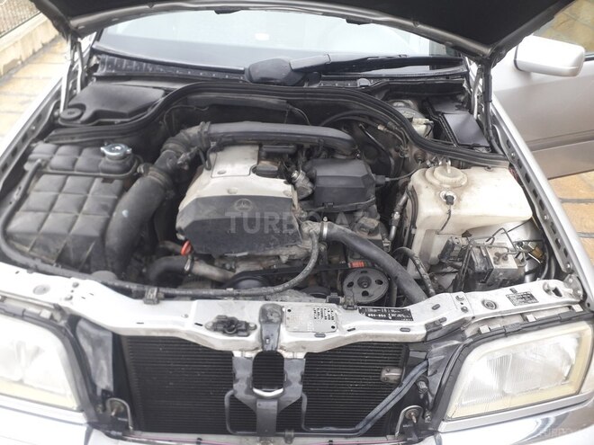 Mercedes C 180 1997, 233,000 km - 1.8 л - Bakı