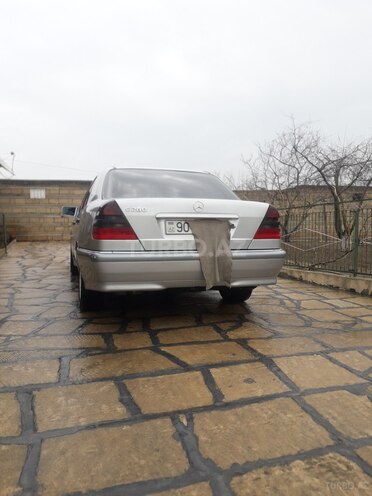 Mercedes C 180 1997, 233,000 km - 1.8 л - Bakı