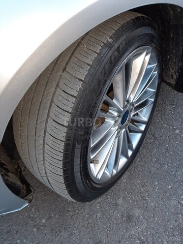 Ford Fusion 2015, 67,000 km - 1.5 l - Yevlax