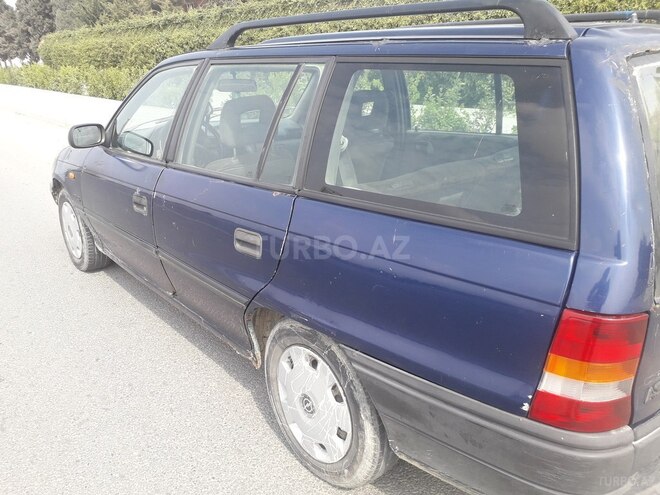 Opel Astra 1995, 338,000 km - 1.7 l - Bakı