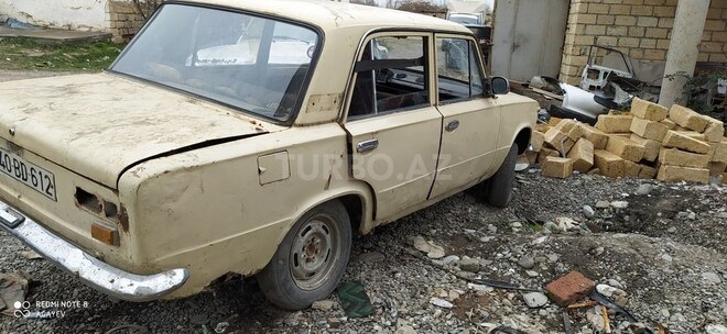 LADA (VAZ) 2101 1978, 200,000 km - 1.3 l - Quba