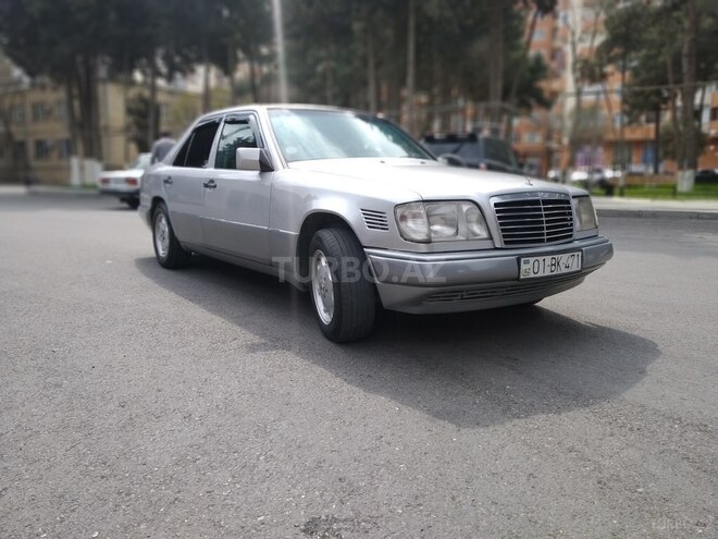 Mercedes E 250 1994, 427,963 km - 2.5 l - Bakı